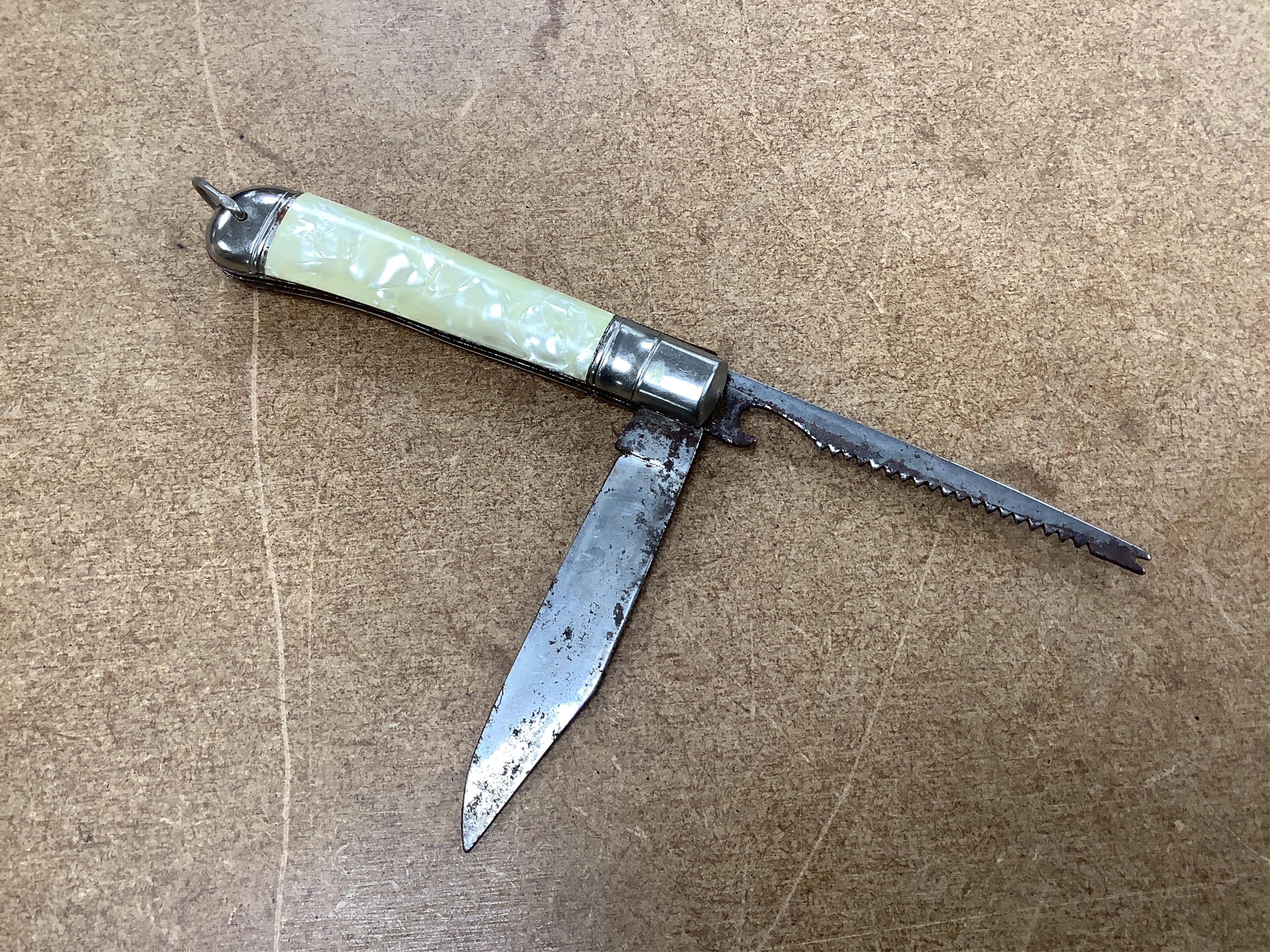 Miscellaneous items to include pen knives, a rosary bead necklace with paper label reading ‘said to have belonged to Mary Queen of Scots..’, a 19th century sketch book dated 1864 and lion head door knocker. Condition - v